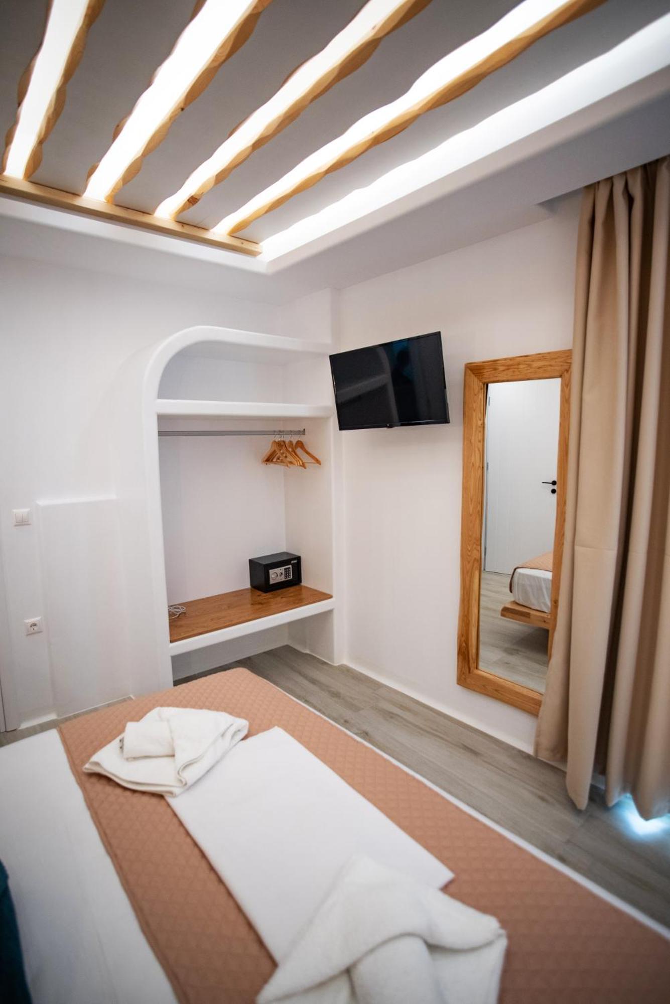 Studios Alsos Naxos City Room photo
