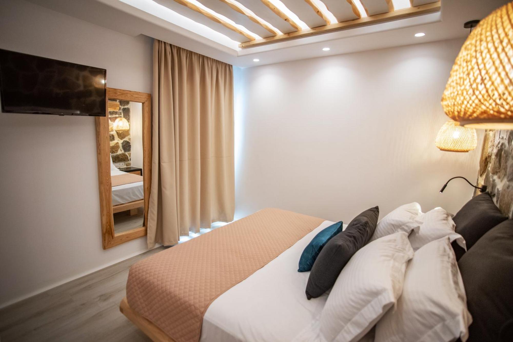 Studios Alsos Naxos City Room photo