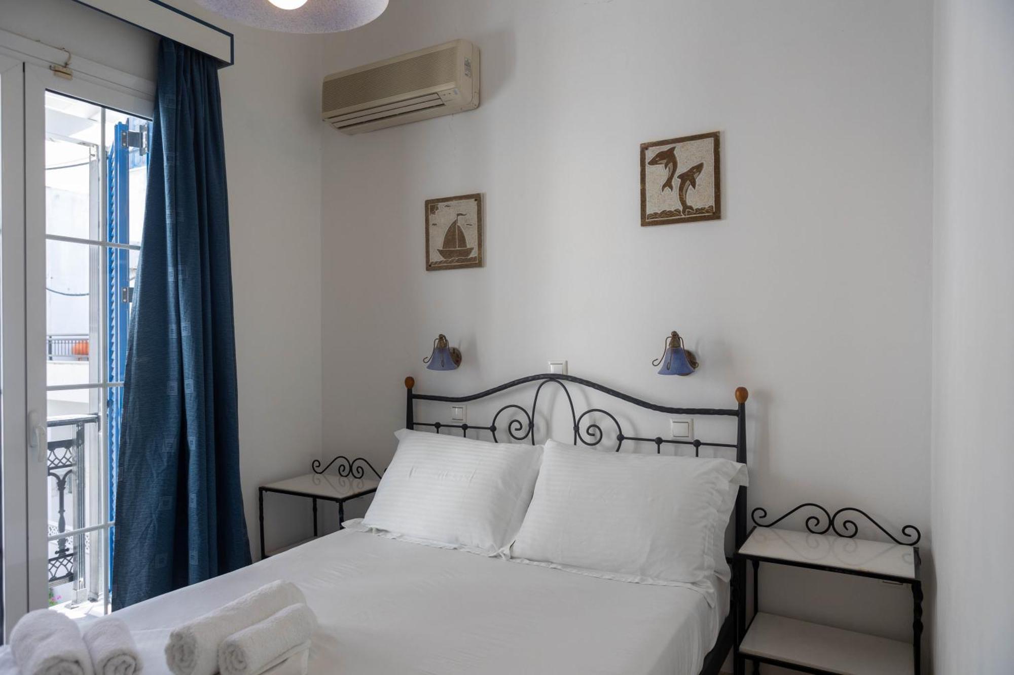 Studios Alsos Naxos City Room photo