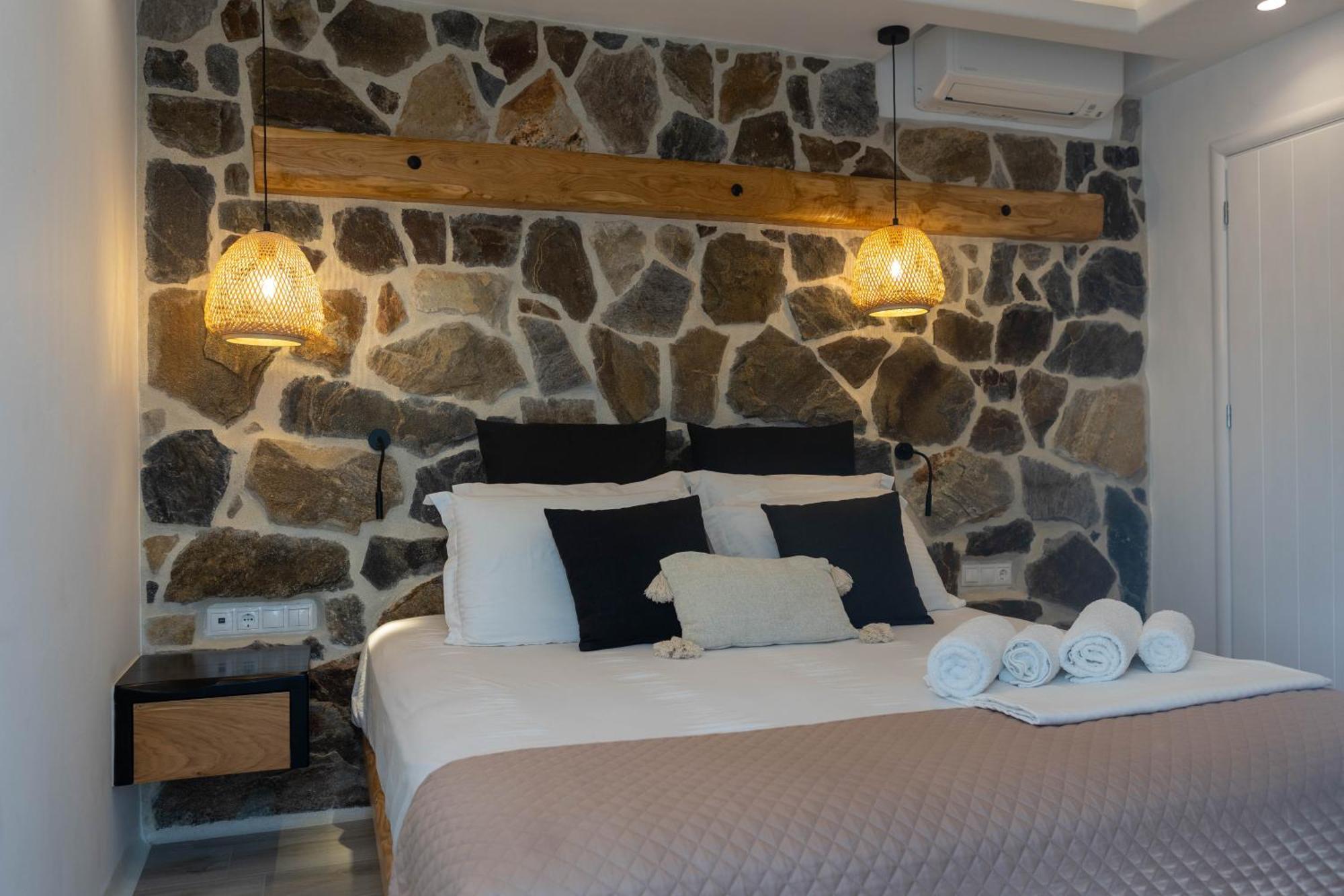 Studios Alsos Naxos City Room photo